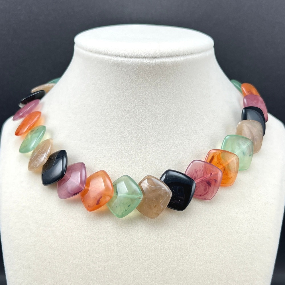Vintage Beaded Necklace Multicolor Lucite Mod Choker 15"